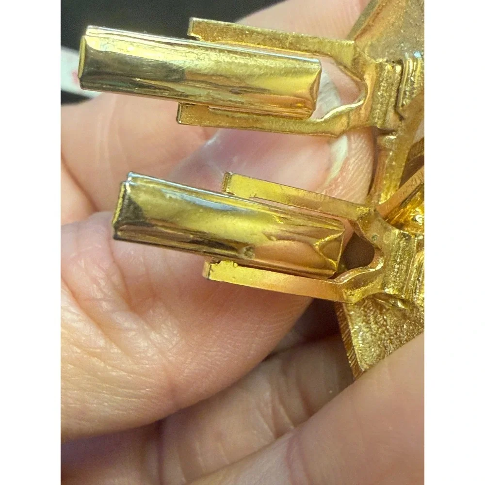 Vintage Mid Century Modern Gold Tone Textured Geometric Square Cufflinks